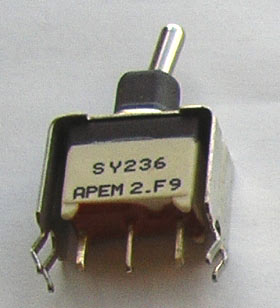 I5236 : Interrupteur  levier 1RT  picots
