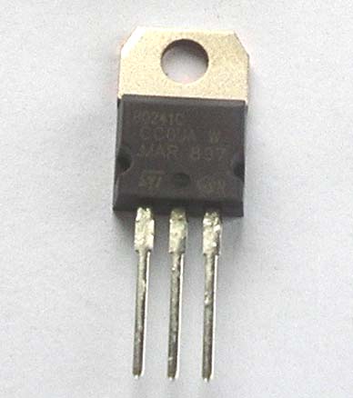 BDX33C : Transistor Darlington NPN TO 220