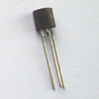 BC557B : Transistor PNP TO92